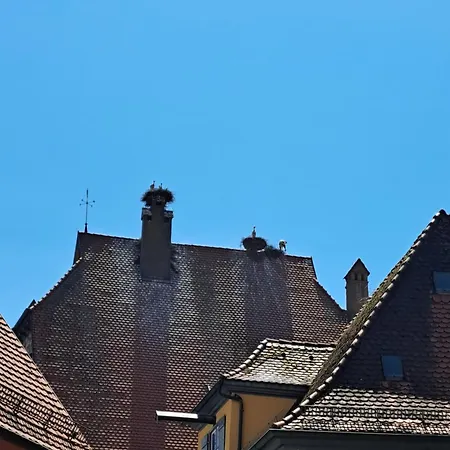 Romantisches Dinkelsbuehler Altstadthaeuschen Inklusive Badewanne Lägenhet