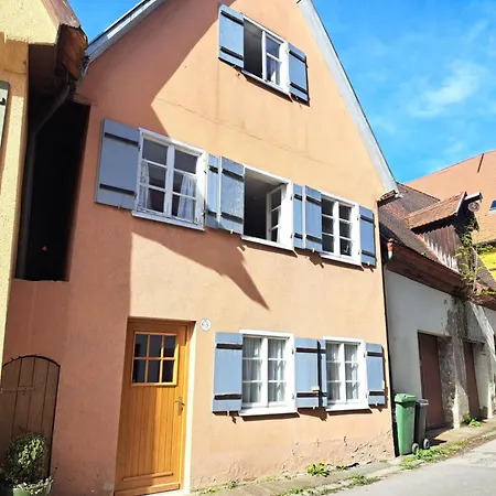Romantisches Dinkelsbuehler Altstadthaeuschen Inklusive Badewanne Lägenhet Dinkelsbühl