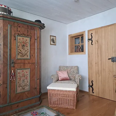Lägenhet Romantisches Dinkelsbuehler Altstadthaeuschen Inklusive Badewanne Dinkelsbühl